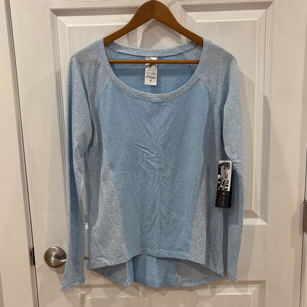 NWT Studio Capezio Dance to Streetwear M